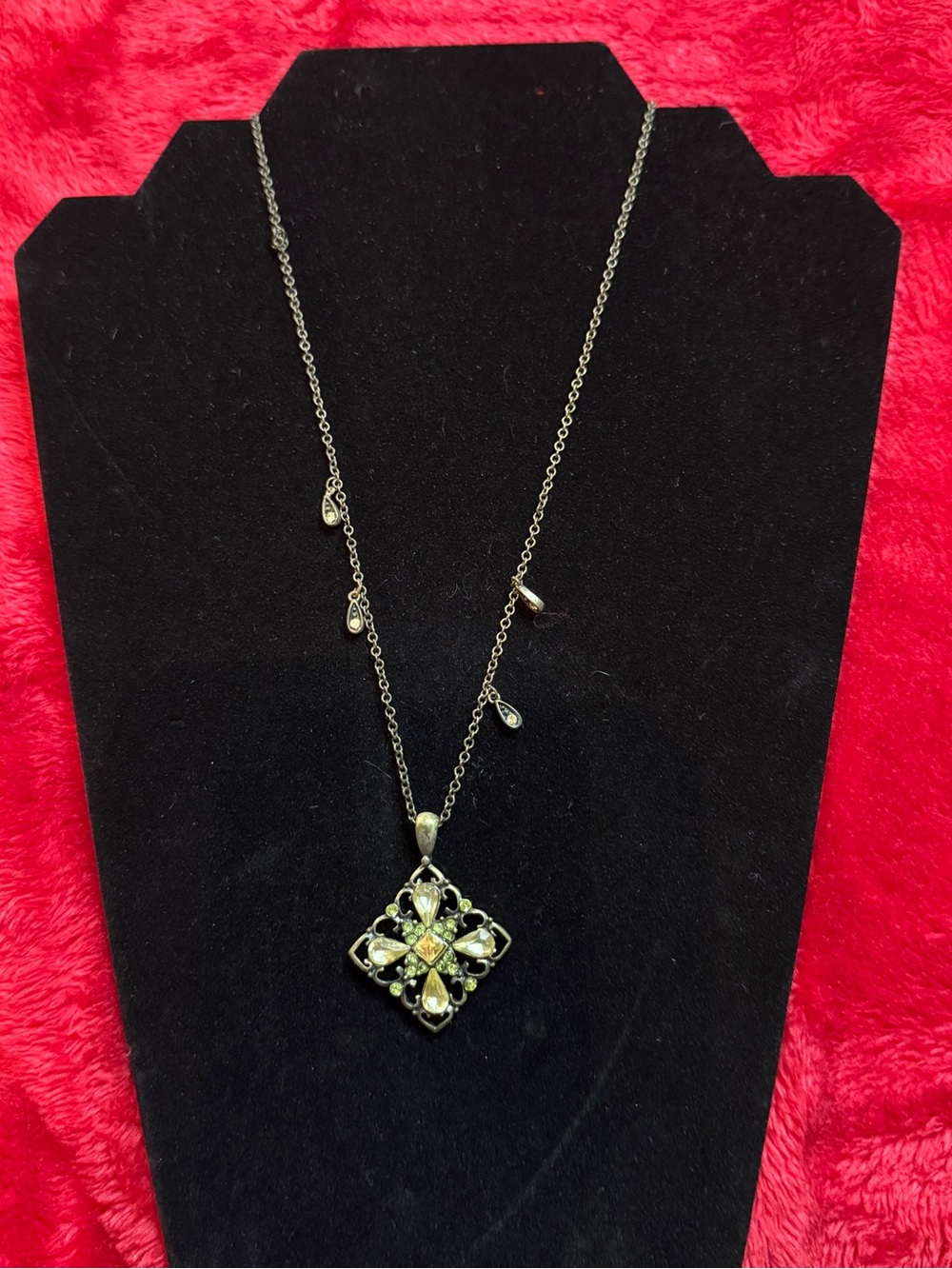 Vintage Style Antique Brass Green Rhinestone Filigree Pendant Necklace